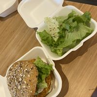Vegan tempeh burger  at MU-Food in Geneva