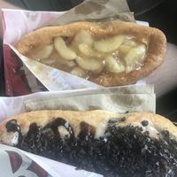 Apple Pie and Coco Vanil’  at BeaverTails in Ottawa