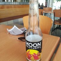 Moon brothers at Veggie Cafe in Albufeira