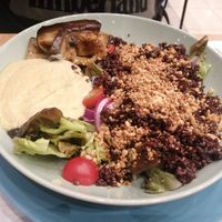 Quinoa salad at Veggie Cafe in Albufeira