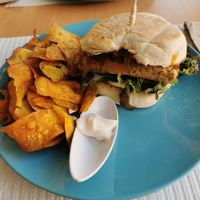 Tempeh burger and chips at Veggie Cafe in Albufeira