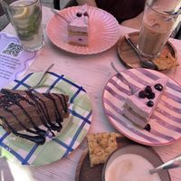 BlaubeerKuchen, Kaffee-Schoko Kuchen  at ETN saladebar in Enschede