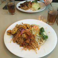 Lemongrass pad thaï & vegan bbq pad thaï   at Saigon Lotus in Toronto