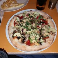 Vegan pizza with tofu and a mix of veg (no cheese) at Alouette in Bucharest