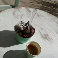 Eis und Espresso at Vivi's Creamery in Ibiza