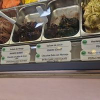 Clearly labelled options at Vivi's Creamery in Ibiza