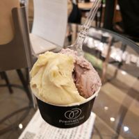 Helado dos sabores. 600 Y at Premarché Gelateria in Kyoto