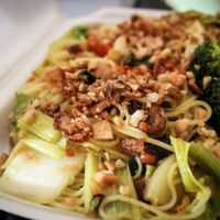 stir-fried rice noodles with peanut sauce at Amitabha in Prague