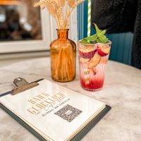 Zwetschke Tonic Limo at Satt und Glücklich in Kassel