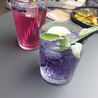 Lavender lemonade and berry lemonade at Satt und Glücklich in Kassel