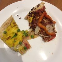 Pizza portuguesa e mexicana  at Pop Vegan Food in Sao Paulo