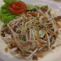 Pad Thai at Dow Vegan Restaurant in Koh Phi Phi