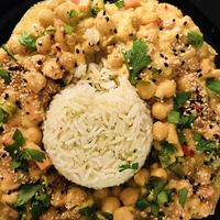 Vegan Curry  at Mundano Baleal in Ferrel