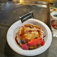 The classic berry pancake at OSU Coconuts in London