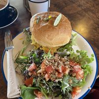 Burger at Portershed in Christchurch