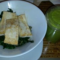 Ancient grains bowl with Tofu add-on & green smoothie at Venetian Hotel - Canyon Ranch Cafe in Las Vegas