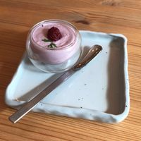 Raspberry mousse  at Maju Story 마주이야기 in Seoul