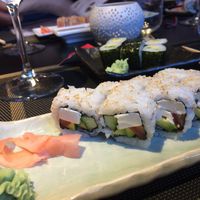 Veggie roll with tofu and tomato at Shi's Restaurant in Pordenone