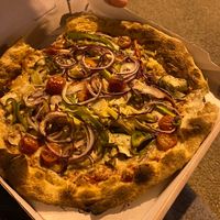 The ‘veggie’ pizza (clearly marked vegan)  at Alain Pizza in Barcelona