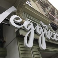 Outside  at Veggiezz - Opernring in Vienna