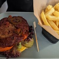 Burger & fries at Veggiezz - Opernring in Vienna