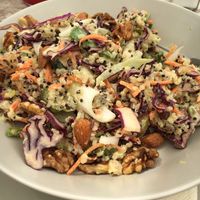 Spring quinoa salad at Veggiezz - Opernring in Vienna