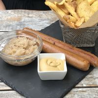 Brats and fries at Veggiezz - Opernring in Vienna
