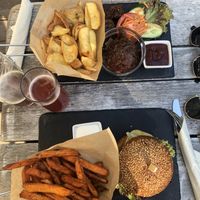 Burger und Steak  at Veggiezz - Opernring in Vienna