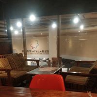 Cozy interior at Farm Table Suzu in Niigata