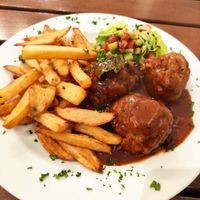 Boulets Sauce Liègoise at The Judgy Vegan in Brussels