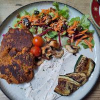 Savory brunch plate - 18€ at The Judgy Vegan in Brussels