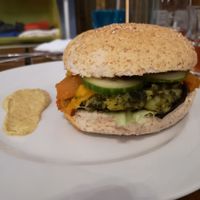 Burger at The Judgy Vegan in Brussels