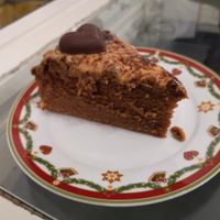 Dessert at The Judgy Vegan in Brussels