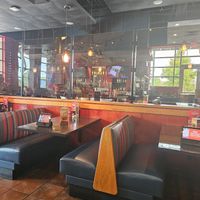 Stocked bar at Red Robin in Bowie