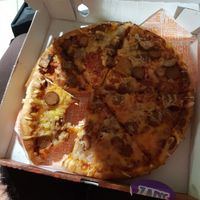 Pig Save Pizza at Zad's in Manchester