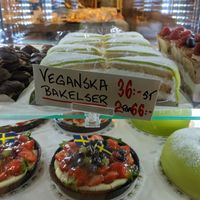 vegan cakes at Bagar'n Hornstull in Stockholm