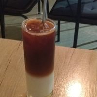 泰式椰香豆奶茶 at The Green Room in Taipei