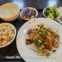 Rosemary Abalone Mushroom Set at Guan Shi Yin Organic Lifestyle in Taichung