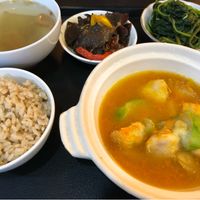 Juicy fragrant mushroom meal set 👍🏻 at Guan Shi Yin Organic Lifestyle in Taichung