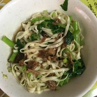 Signature noodles at Jiu Liu Su Shi in Taichung