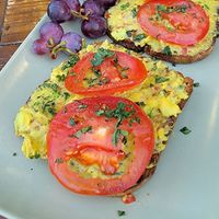 Toast with Guacamole Coriander and Tomato at Super Juice in Praia Da Rocha