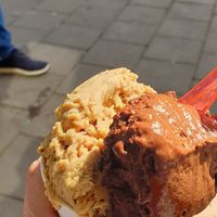 Pistachio & chocolate fondante at Massimo Gelato - De Pijp in Amsterdam