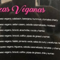 Carta vegana at Pizzeria Trozo in Bilbao