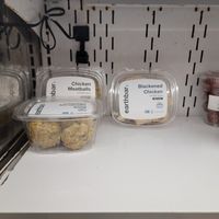 Not vegan 😥 at LAX - Earthbar - T6 in Los Angeles