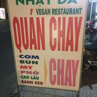 Traditional meals, but then “chay”  at Nhat Da in Hoi An