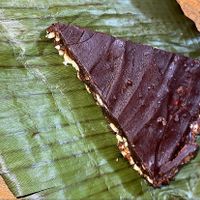 Torta de quinoa y chocolate  at Consulado Vegetal in Jardin