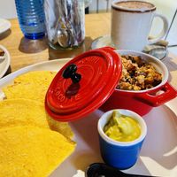 Scrambled tofu with arepas  at Consulado Vegetal in Jardin