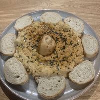 Delicious hummus   at Consulado Vegetal in Jardin