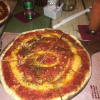 vegan pizza at Mediterraneo in 