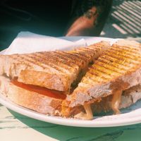 Yummy Vegan toast! Super tasty and with a lot of flavours 😍 caramelized onion, mushrooms, tomato and pickles 🙌🏻 at Nautic Bar in Praia De Mira